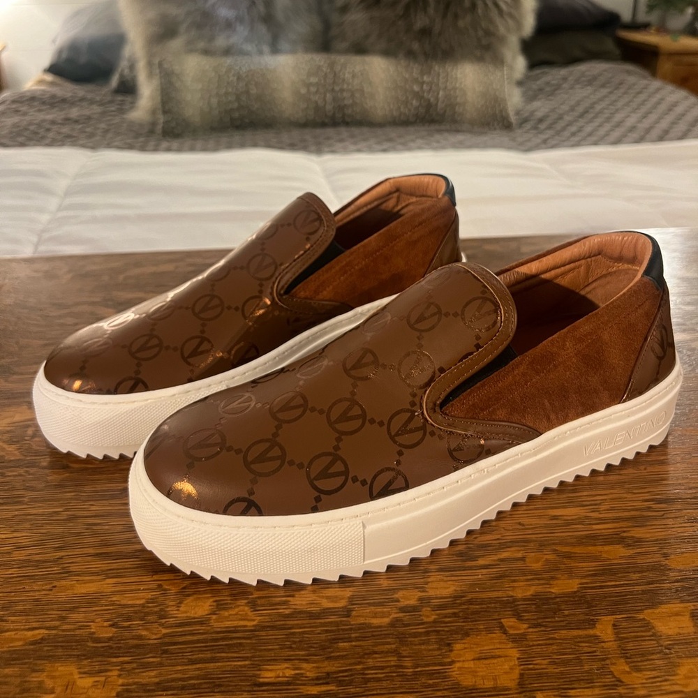 Valentino never worn sneakers